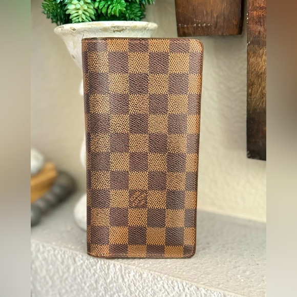 Louis Vuitton Other - Louis Vuitton Damier Porte feiulle Brazza Long Bifold Wallet/